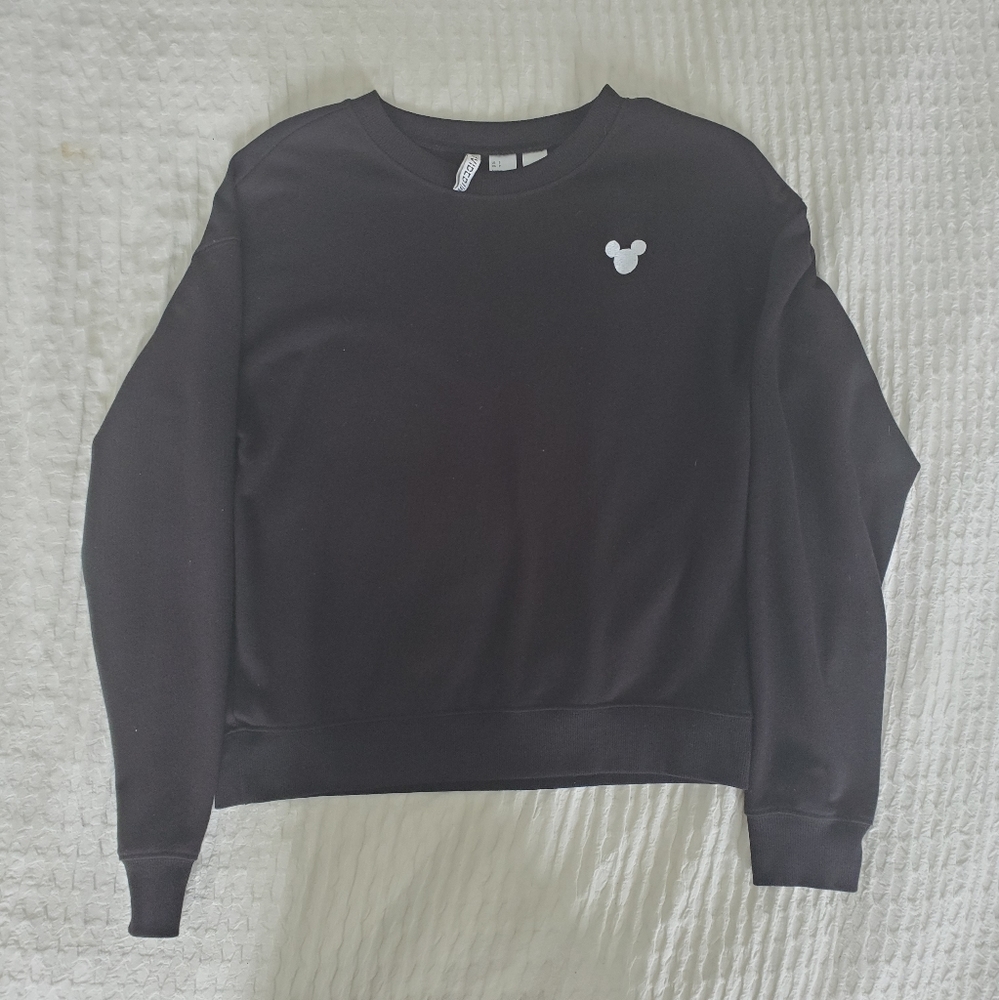 3/$20 | nwot black disney sweatshirt